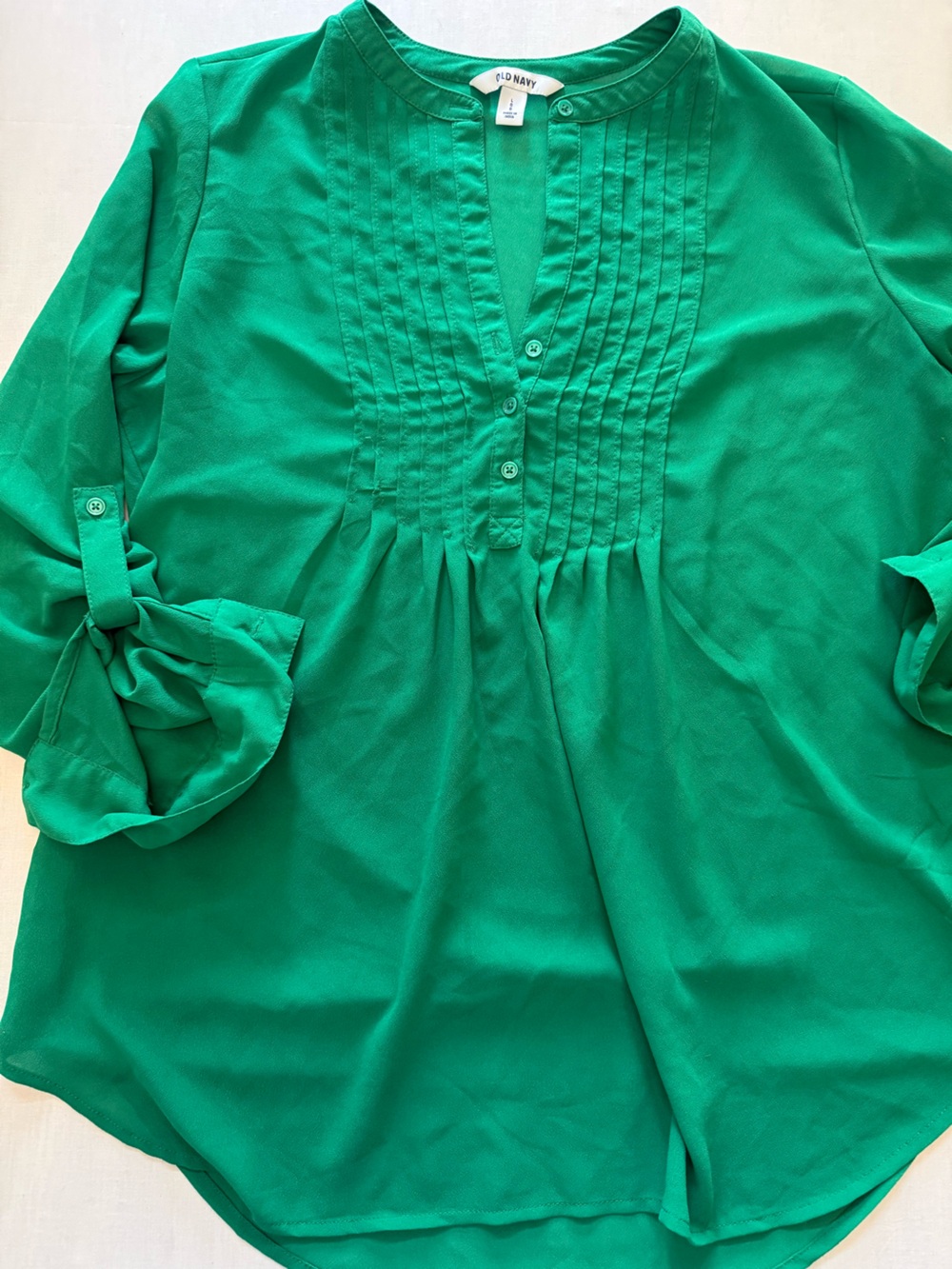 Old Navy Emerald Green Pleated Button-Front Blouse